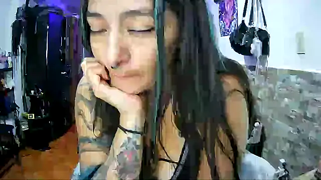 AngelaQueen_: απευθείας συνομιλία ΧΧΧ