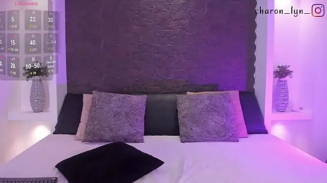 SharonLyn_n Live XXX chat
