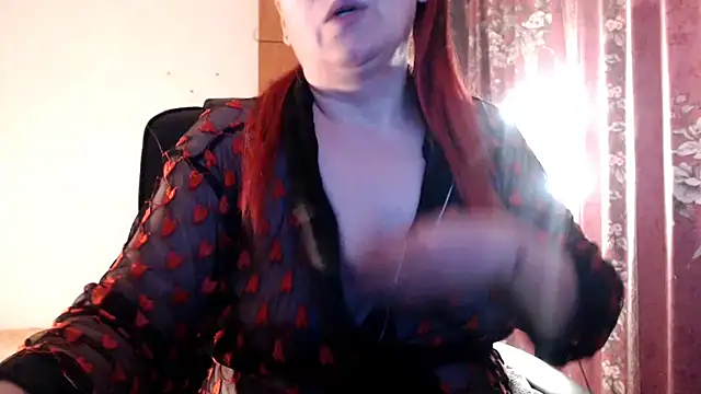 NymphoQueenn's Live XXX Chat