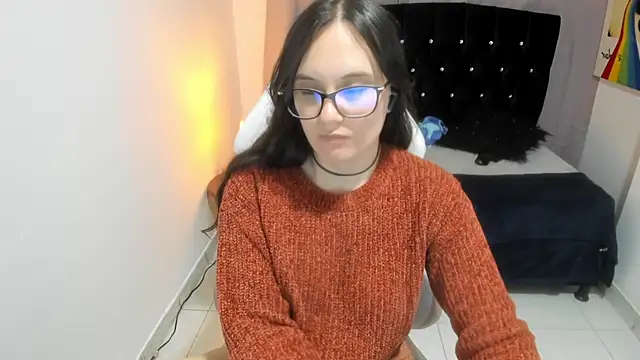 Wanda_sg Chat XXX in diretta