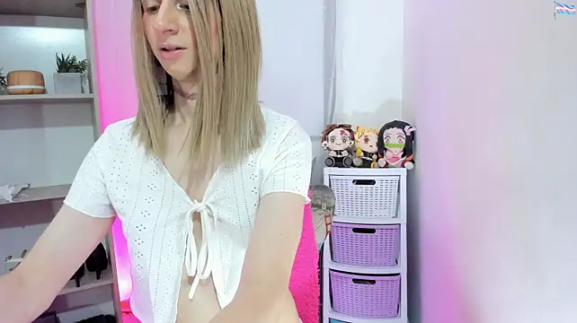 KimberlyJohnsoon Adlı Modelin Canlı XXX Sohbeti