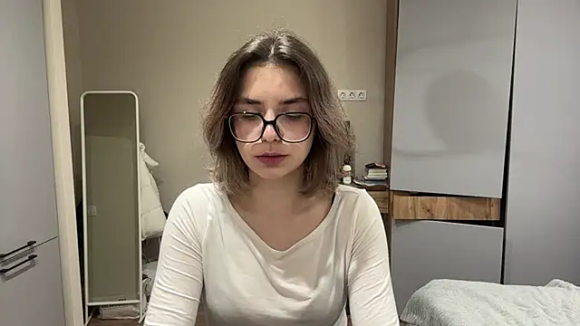 AnnaVelvetFire's Live XXX Chat