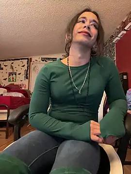 TranSexualJade95 Adlı Modelin Canlı XXX Sohbeti