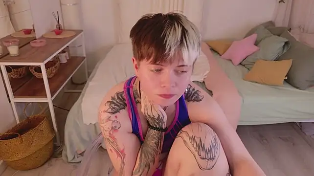 Kitty_Ollive XXX чат на живо