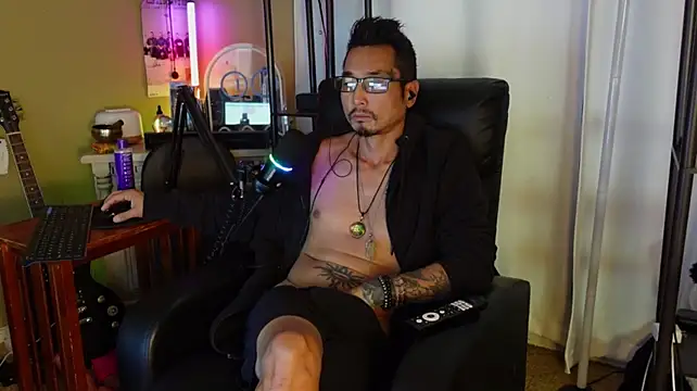 Chat XXX en directo de Ghost11_11