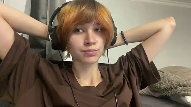 Chat +18 de RacquelKapitula ao vivo
