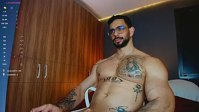Chat +18 de massimo_visconti ao vivo