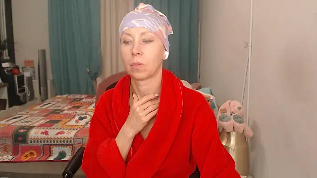 LuxuryNika's Live XXX Chat