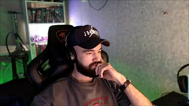 _Serious_Man Live XXX Chat