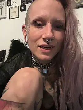 Aenn_Alien Live XXX-chat
