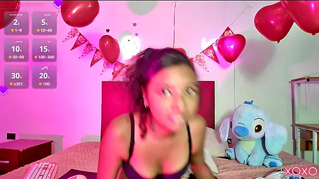 Ellie_Cute7 Adlı Modelin Canlı XXX Sohbeti