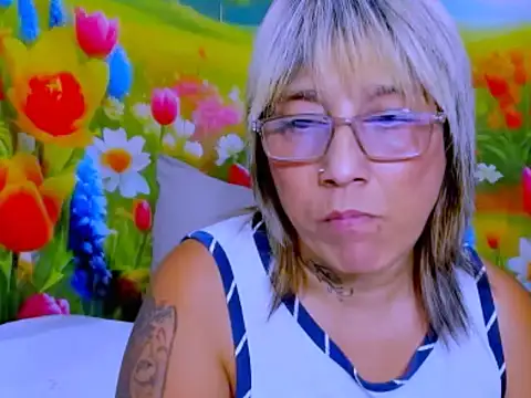 indianroxy Chat XXX in diretta