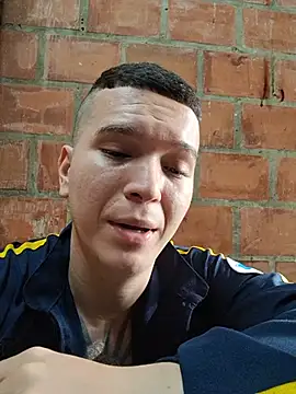 Chat XXX ao vivo de Mikedotow