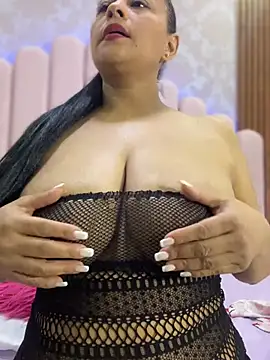 Chatroom XXX en direct de sofia_xxx02