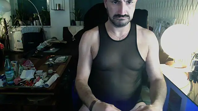 Chatroom XXX en direct de tomz0819