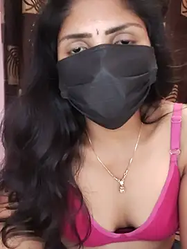 Živý XXX chat Tamil_SweetHeart