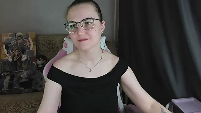 MissBrightShine élő XXX-chatje