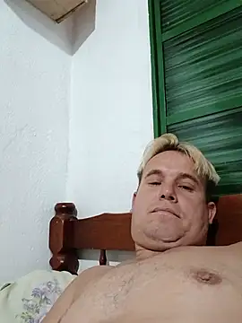 Ronibisci Live XXX-Chat