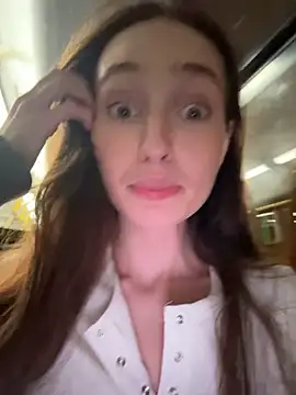 Chat XXX en directo de -missbehaving-