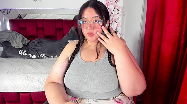 Rubyy-24 – Naživo XXX chat