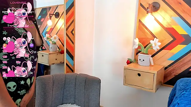 NaiirobiSwan Live XXX-chat