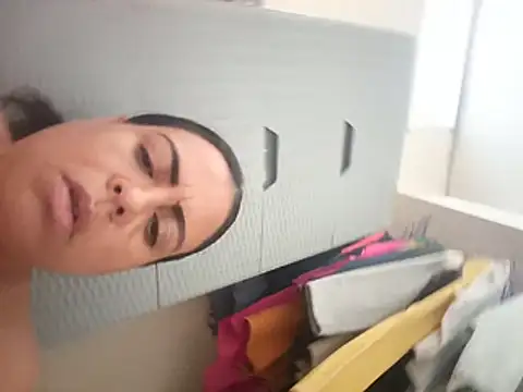 Hotpeppermint XXX чат на живо