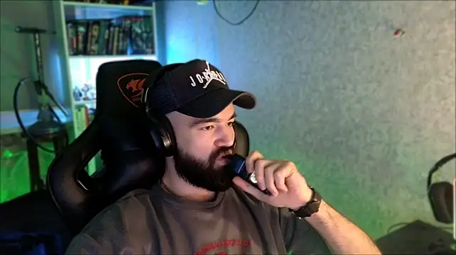 _Serious_Man Live XXX Chat