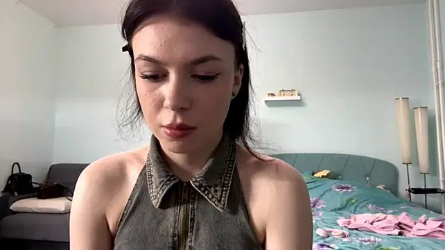 EdelinBegsher's Live XXX Chat