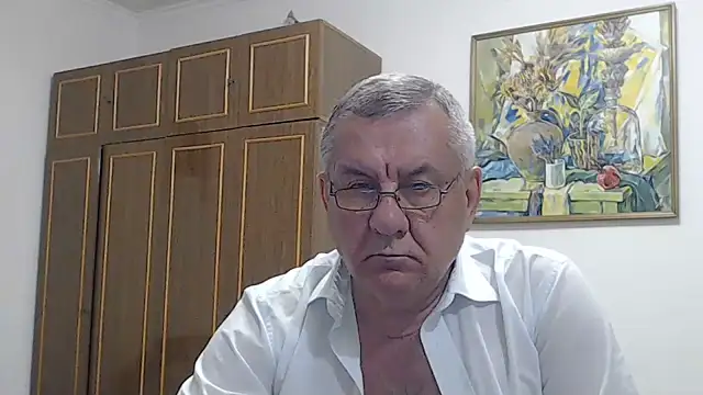 XXX chat uživo modela machomale3