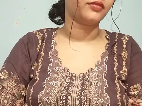 Adhiti_1: онлайн-секс-чат