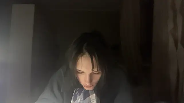 SebrinaMontelle élő XXX-chatje