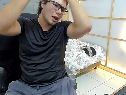 Chat XXX en directo de Milo_scorpio