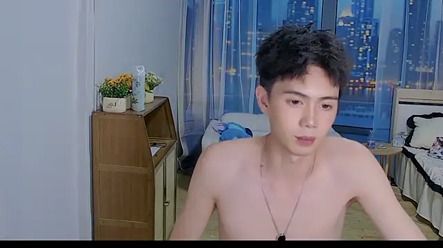 xiaoyang-FFn Live XXX chat