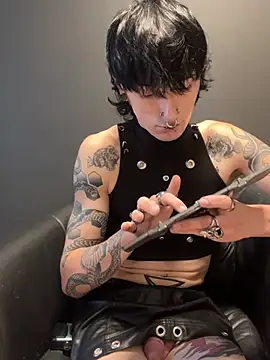 GothSadist Live XXX-chat