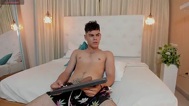 Czat XXX na żywo – Lycan____