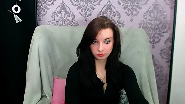 DominantLuna Live XXX Chat