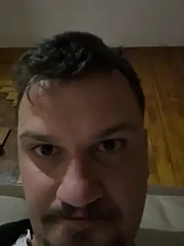 Show modela gdttihj na web-kameri