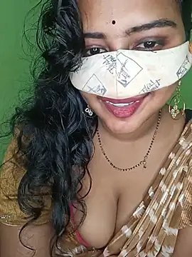juhi06 XXX чат на живо