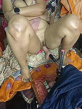 Puja-09 – Live XXX-chat