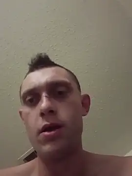 Str8ANIMALn Live XXX chat