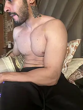 Chat +18 de arabdaddyx_ ao vivo