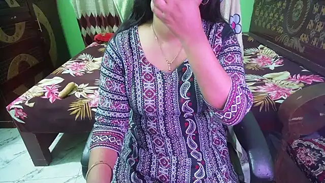 Chat XXX ao vivo de BengaliQueenStar
