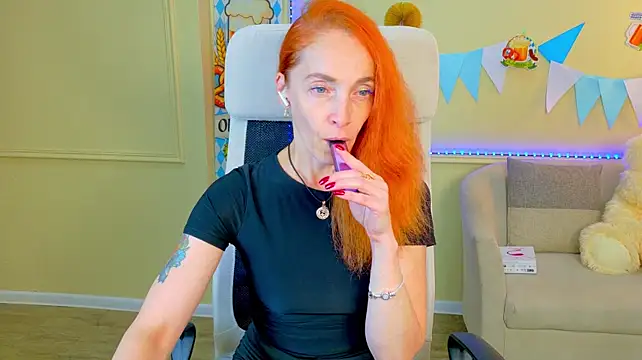 Онлайн чат XXX BreeTerner