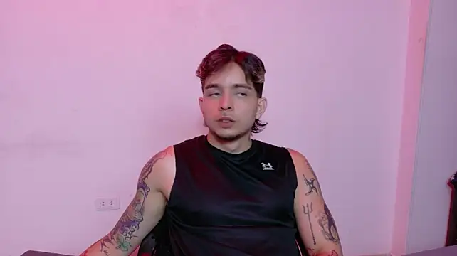 AliceandMax's Live XXX Chat