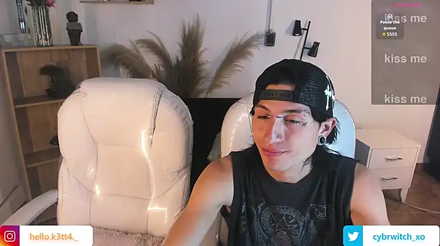 Chat XXX en directo de Kitty_vamp