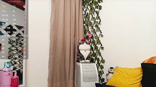 GabiMorgan's Live Chat Room