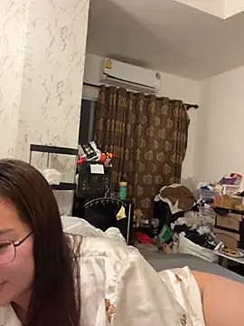 Ponthip Pertunjukan Webcam