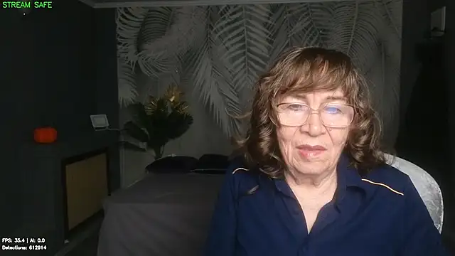 Betty_Brick's Live XXX Chat
