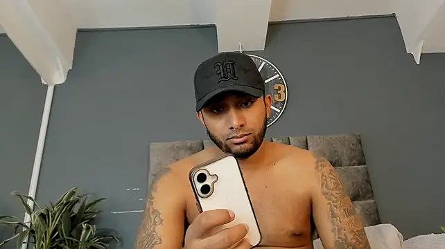 Czat XXX na żywo – Robin_Rief