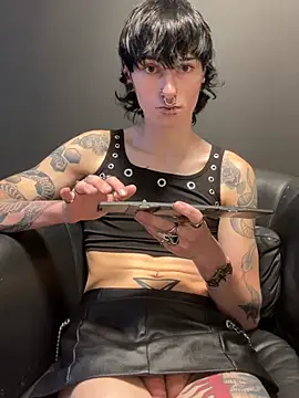 GothSadist Live XXX-chat